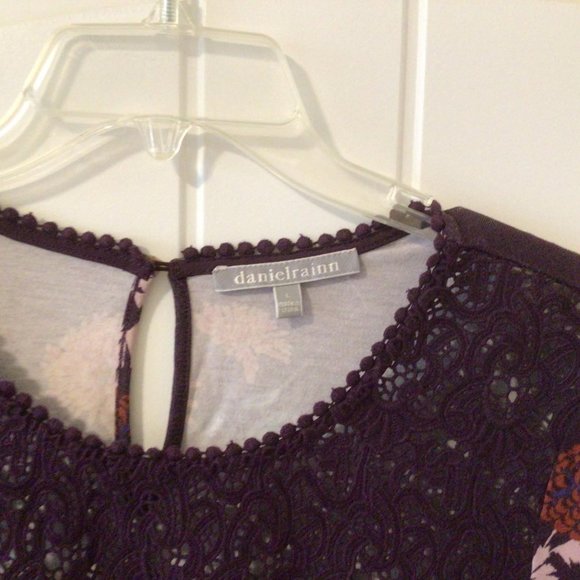 Women's Daniel Rainn long sleeve knit top, Size L - Picture 3 of 4